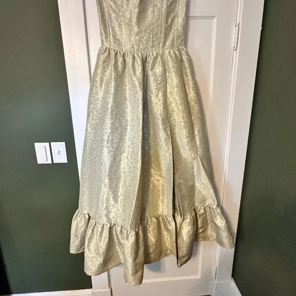 spring bridesmaid dress colors Used Lee Petra Grebenau Charlotte with Overskirt and Gloves Wedding Dress